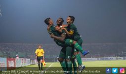 Punya Mentalitas Pemenang, Persebaya Siap Kalahkan Arema FC - JPNN.com