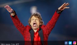 Mick Jagger Positif Covid-19, The Rolling Stones Batalkan Konser - JPNN.com