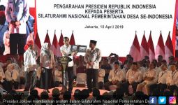 Jokowi Komitmen Mengalokasikan Dana Operasional untuk Kepala Desa - JPNN.com