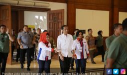 Para Ibu Relawan Pendukung Jokowi Kampanye Lewat UMKM - JPNN.com