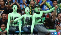 Tim Kesayangan Kalah dari Arema FC, Ratusan Bonek Demo di Depan Kantor Persebaya - JPNN.com