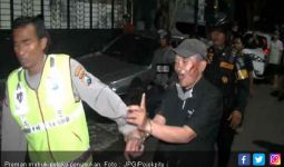 Oki Ditusuk Preman di Tengah Jalan - JPNN.com