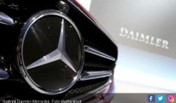 Mercedes-Benz Siapkan GLC dan C-Class Listrik Pada 2026 - JPNN.com