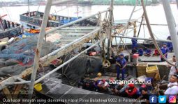 Dua Kapal Pencuri Ikan Asal Vietnam Ditangkap di Perairan Natuna - JPNN.com