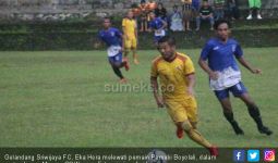 Sriwijaya FC Takluk dari Tim Liga 3, Kas Hartadi Sebut Lapangan tak Mendukung - JPNN.com