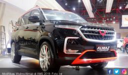 Bermain Warna Kontras, Wuling Almaz Terlihat Eye Catching - JPNN.com