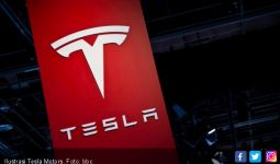 Tesla Digugat Konsumen Terkait Kegagalan Sistem Autopilot - JPNN.com