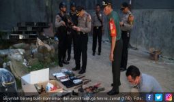Menjelang Buka Puasa Densus 88 Tangkap Terduga Jaringan Teroris di Bogor - JPNN.com
