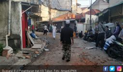 Buntut Demo di Bawaslu, Polisi Masih Blokade Beberapa Jalan di Petamburan - JPNN.com