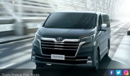 Kemewahan Toyota Granvia Digadang Untuk Menggantikan Previa - JPNN.com
