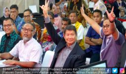 Daftarkan Gugatan ke MK, Tim Pengacara Prabowo Lampirkan 51 Bukti - JPNN.com