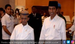 Jokowi Minta Pengusaha Manfaatkan Pembangunan Infrastruktur Hadirkan Sentra Ekonomi Baru - JPNN.com