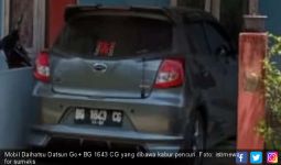 Ditinggal Sebentar Beli Buah, Mobil Berisi Anak Dibawa Kabur Maling - JPNN.com