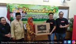 Dukung Digitalisasi, Lenovo Berikan Dekstop AIO 22 Inci ke Sekolah Dasar - JPNN.com