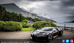 Bugatti La Voiture Noire Rebut Gelar Hypercar Berdesain Indah - JPNN.com