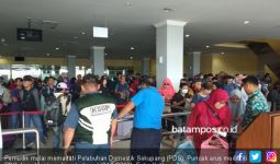Arus Mudik Lewat Pelabuhan Domestik Sekupang Mulai Padat - JPNN.com