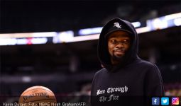 Brooklyn Nets Dapatkan Tanda Tangan Kevin Durant dan Kyrie Irving - JPNN.com