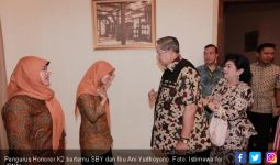 Kalimat Ibu Ani Yudhoyono yang Sulit Dilupakan Pengurus Honorer K2 - JPNN.com