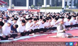 Panglima Salat Idulfitri 1440 H Bersama Ribuan Prajurit dan Warga Masyarakat - JPNN.com