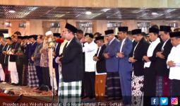 Penuh Haru...Setelah Minta Maaf, Presiden Jokowi Pamit pada Masyarakat - JPNN.com