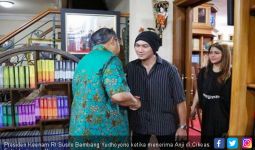 Anji Dipercaya Nyanyikan Lagu Tentang SBY dan Ani Yudhoyono - JPNN.com
