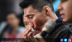 Dengan Air Mata Menetes di Pipi, Lee Chong Wei Umumkan Gantung Raket - JPNN.com
