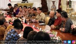 Erick Thohir Dampingi Jokowi Bahas Perkonomian dengan Apindo - JPNN.com