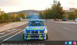 BMW M3 Ditanam Motor Listrik Tesla Buat Lomba Panjat Pegunungan - JPNN.com
