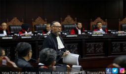 Kubu Jokowi Tidak Permasalahkan Status Ganda BW di Tim Hukum Prabowo - JPNN.com