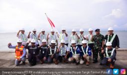 Dewan Komisaris PT PP Kunjungi Proyek Tangki Timbun Pulau Nipa - JPNN.com