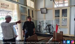 Hasto Teguk Air Sumur di Rumah Pengasingan Bung Karno, Begini Kesannya - JPNN.com