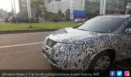 Nissan X-Trail Facelift Tertangkap Berkeliaran di Jalan Raya Serpong - JPNN.com