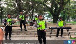 Satlantas Polres Tangsel Bentuk Band, Bawakan Lagu Khusus Perdamaian Bangsa - JPNN.com