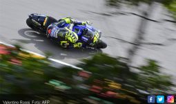 Start Posisi ke-11 di MotoGP Jerman, Rossi: Motor Itu Ibarat Pacar, Bukan Seperti Ibu - JPNN.com