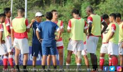 Semen Padang vs Bhayangkara FC: Tidak Cukup Kerja Keras 100 Persen - JPNN.com