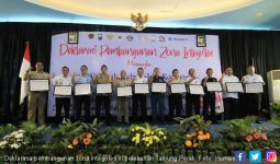 Bea Cukai Tanjung Perak Deklarasikan Zona Integritas Wilayah Bebas Korupsi - JPNN.com
