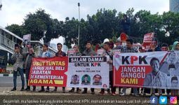 Mahasiswa Desak KPK Tangkap Lukman dan Musyaffa - JPNN.com