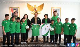 Menpora Lepas Tim Milo Football Indonesia ke Barcelona - JPNN.com