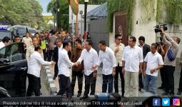 Jokowi dan JK Hadir di Acara Pembubaran TKN - JPNN.com