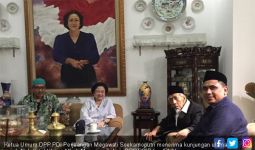 Mbah Moen dan Putranya Temui Megawati, Ada Apa ya? - JPNN.com