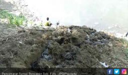 Memalukan, RPH Milik Dinas Peternakan Kotori Sungai Bengawan Solo - JPNN.com