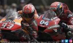 Mendebarkan, Dovi Kalahkan Marquez di MotoGP Austria - JPNN.com