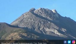 Aktivitas Warga Normal Meski Status Gunung Merapi Waspada - JPNN.com
