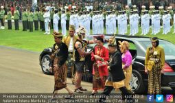 Jokowi dan JK Kali Ini Datang Pakai Mobil - JPNN.com