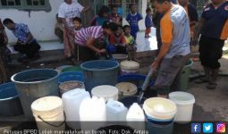 Lima Kecamatan di Kabupaten Lebak Dapat Pasokan Air Bersih - JPNN.com