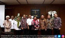 Federasi Organisasi Insinyur se-ASEAN Memberi Penghargaan Kepada Jokowi - JPNN.com