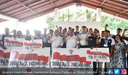 Menpora Beri Bonus Tim Dragon Boat Rp 3,7 Miliar - JPNN.com