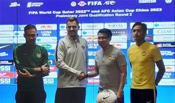 Indonesia vs Malaysia: Simon Pengin Atmosfer GBK Seperti 2010, Debu Berjatuhan - JPNN.com
