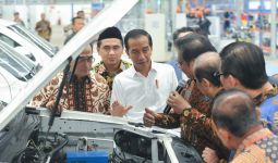 Esemka Bakal Dijadikan Mobil Nasional? Jokowi Bilang Begini - JPNN.com