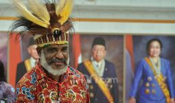 Abisai Rollo: Agar Pak Presiden Berkantor di Papua, Bukan Berkunjung - JPNN.com